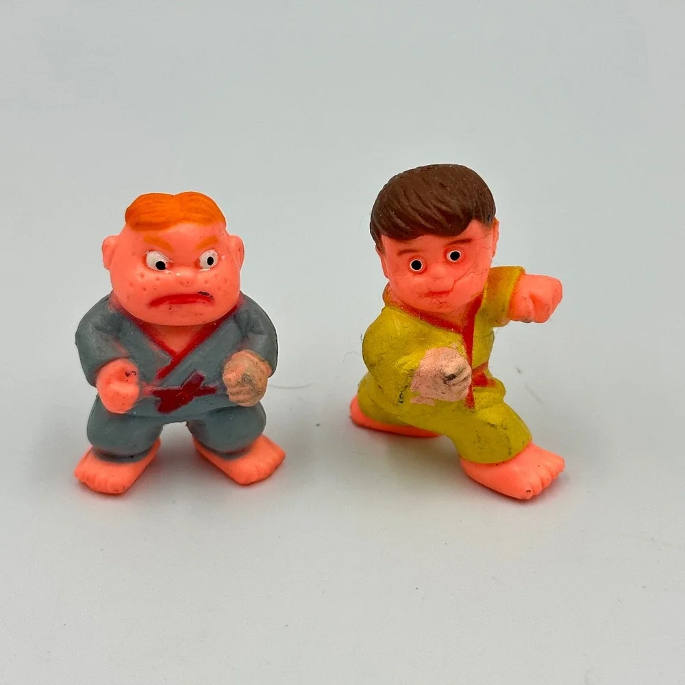 Vintage 1986 SOMA‎ Karate Kids Rubber Mini Figures Lot of 2 80s Arcade Toy